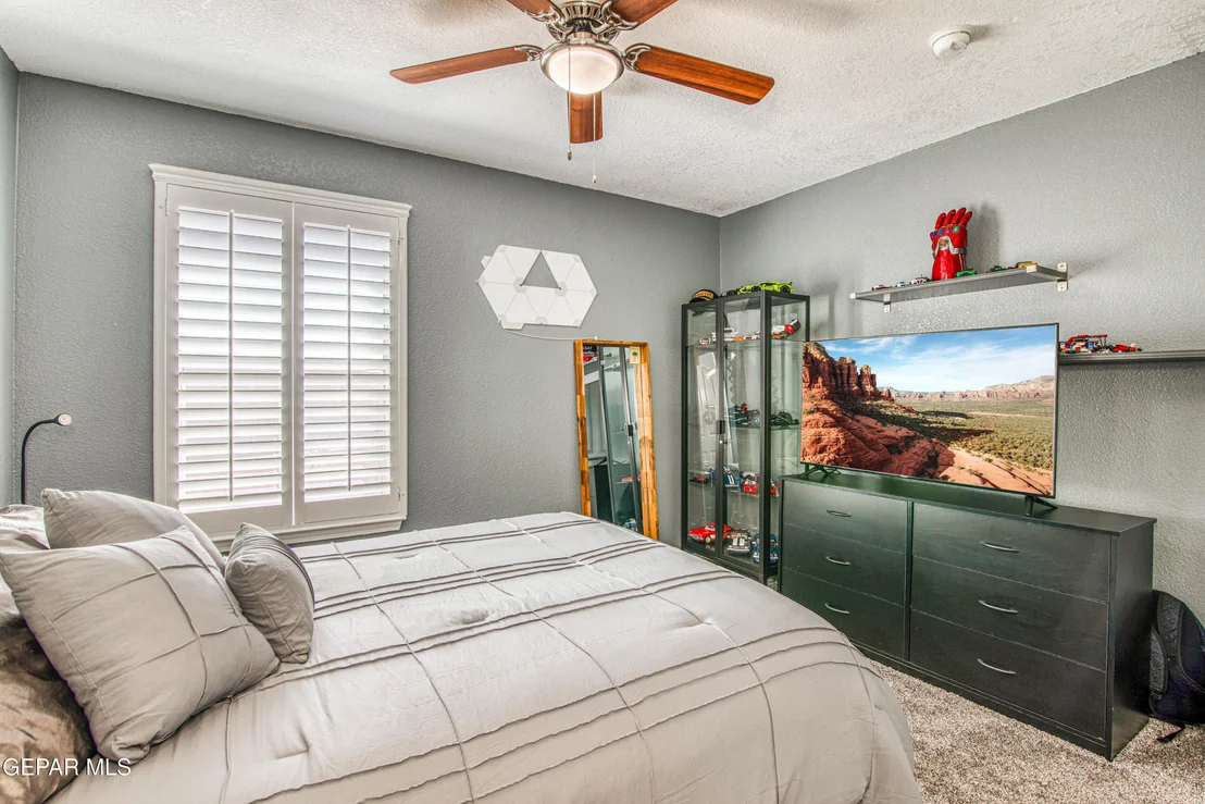 Photo of 6200 KENNETH CAPSHAW Place