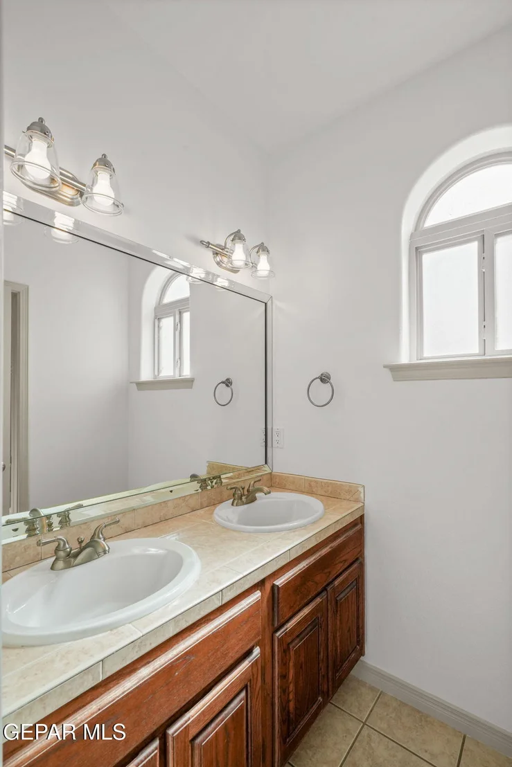 Photo of 6389 FRANKLIN TRAIL Drive