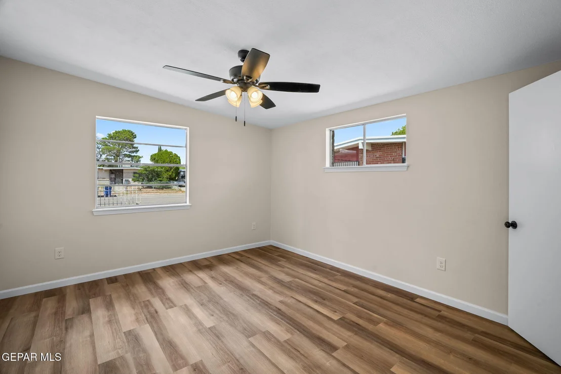 Photo of 5116 Anchorage Avenue