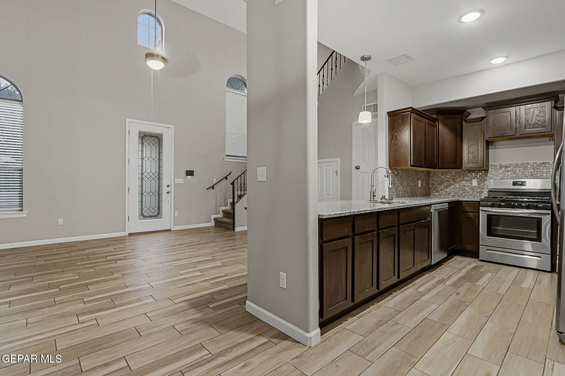Photo of 6572 HOOP Street