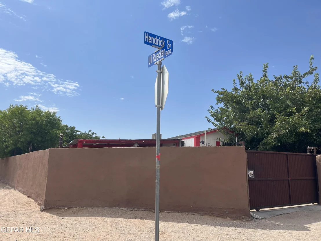Photo of 14568 HENDRIK Drive