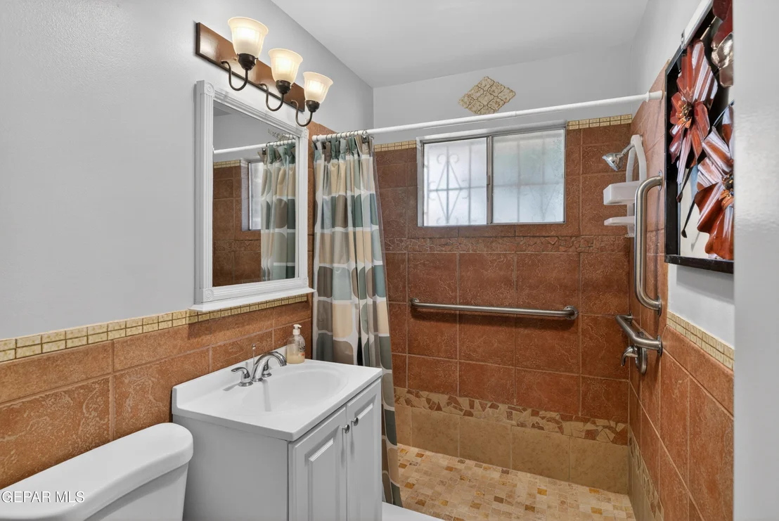 Photo of 10025 DEBBIE Drive