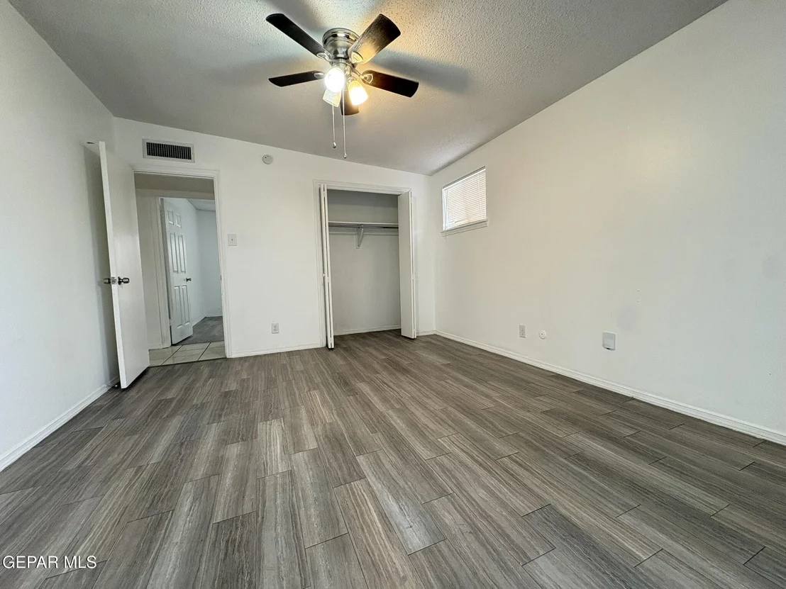 Photo of 10316 ASHWOOD Drive