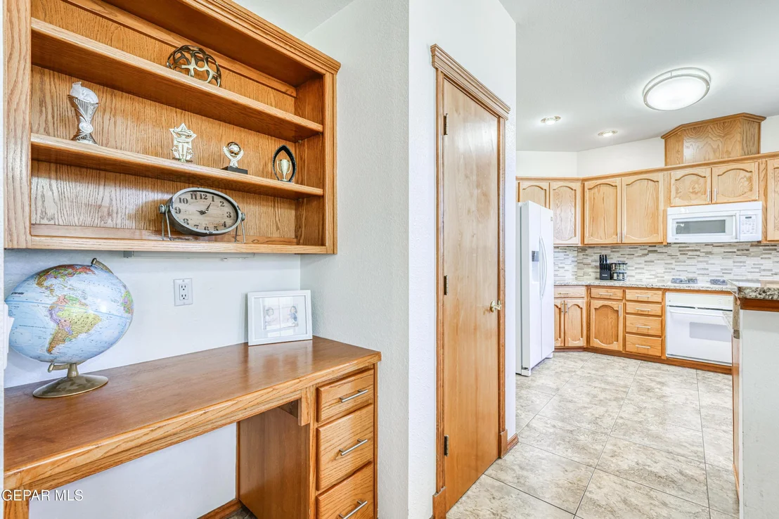 Photo of 6617 Isla del Rey Drive