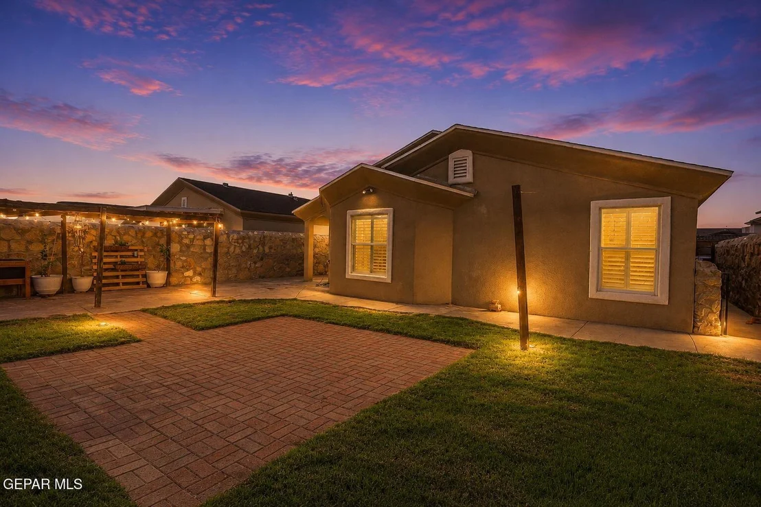Photo of 14540 SMOKEY POINT Drive