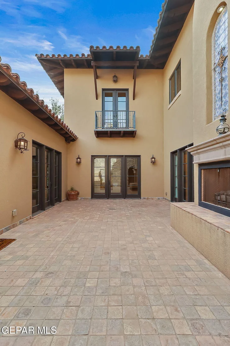 Photo of 4848 Villa Encanto