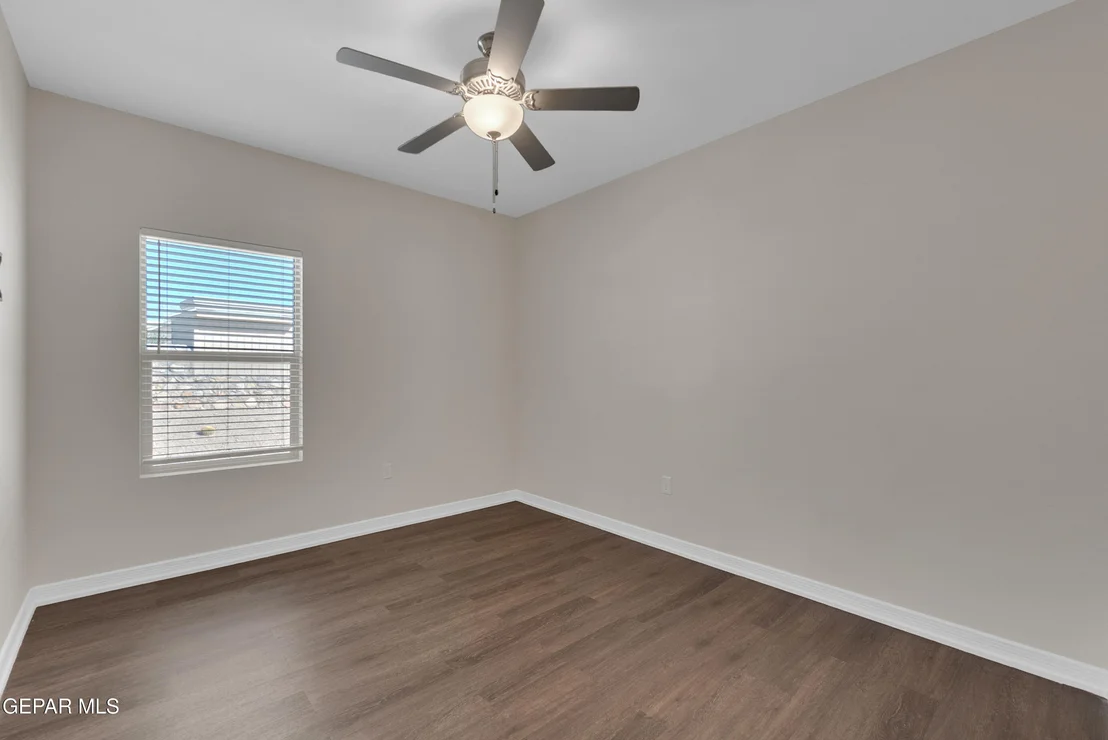 Photo of 468 EMERALD BLUFF Drive