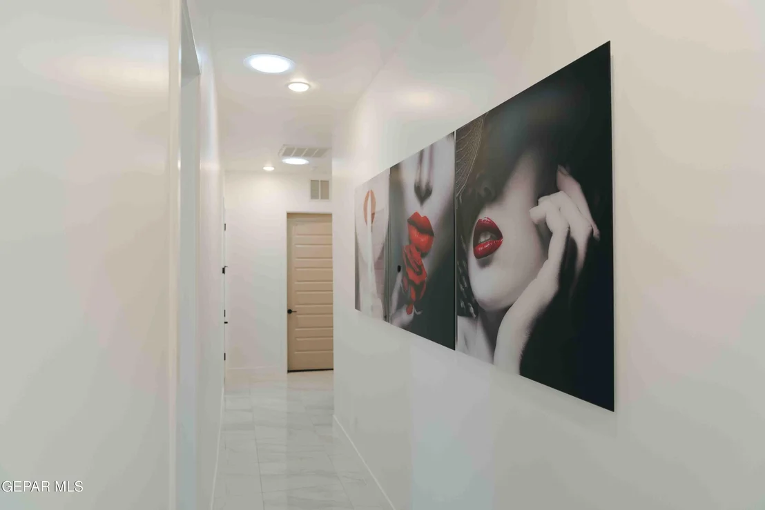 Photo of 653 BIR Circle