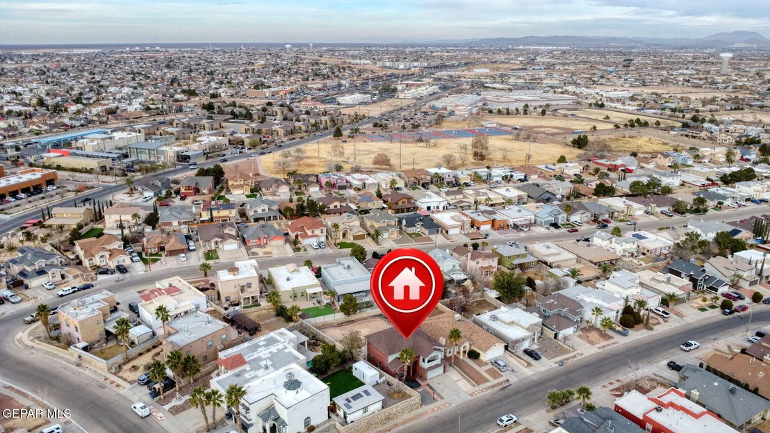Photo of 12541 SETTING SUN Drive