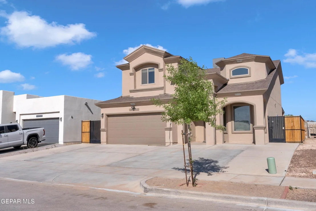 Photo of 3600 Essence Street
