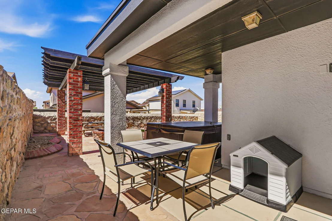 Photo of 7133 RED MAN Drive