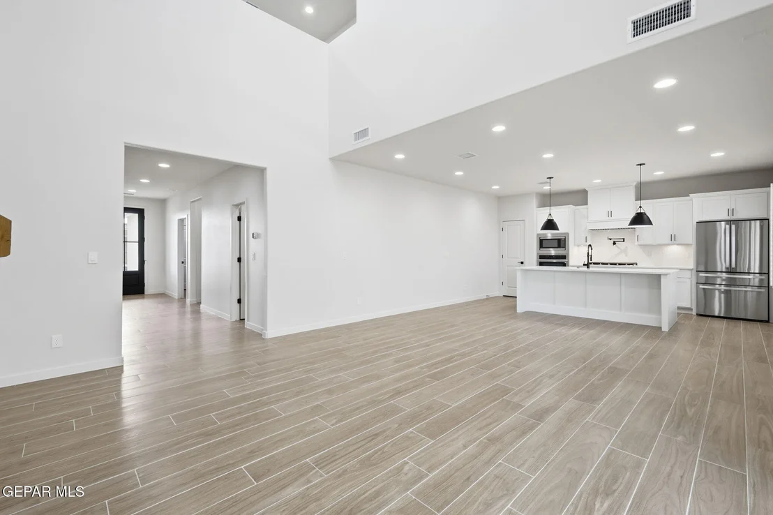Photo of 14473 Desert Wind Drive