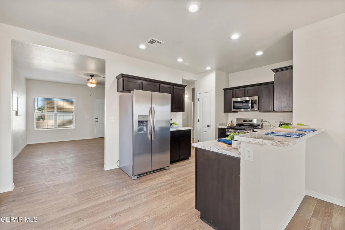 Photo of 325 Sand Gate Drive
