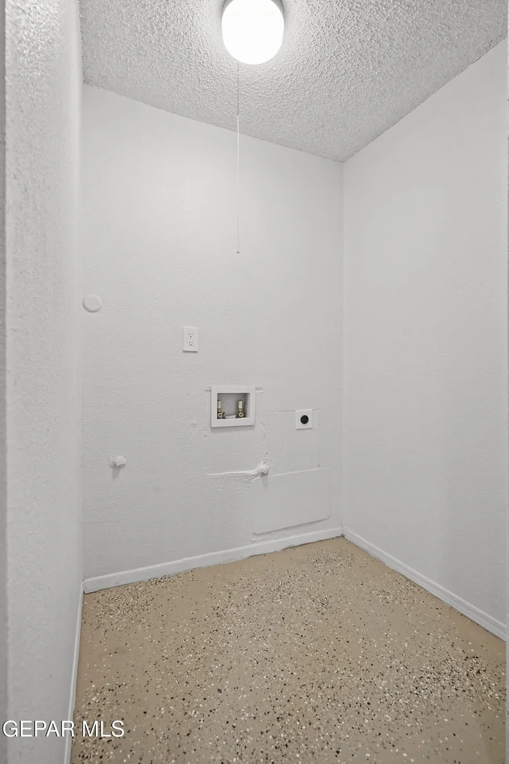 Photo of 219 CARIBE Circle