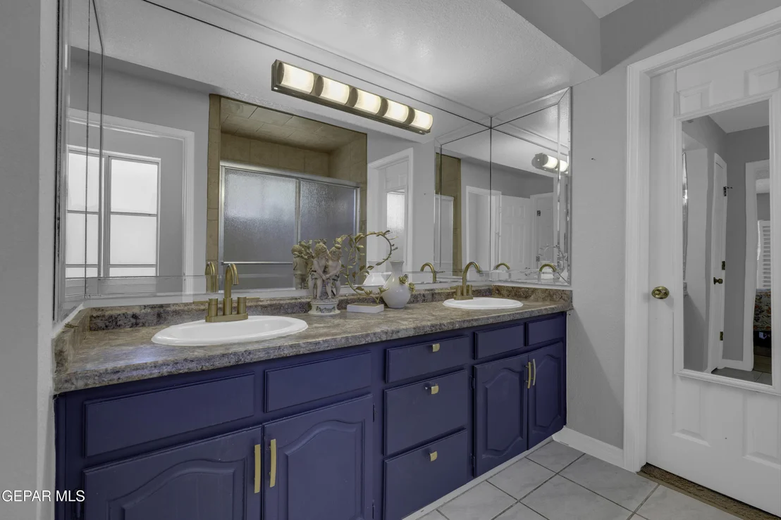 Photo of 6007 Oleaster Drive