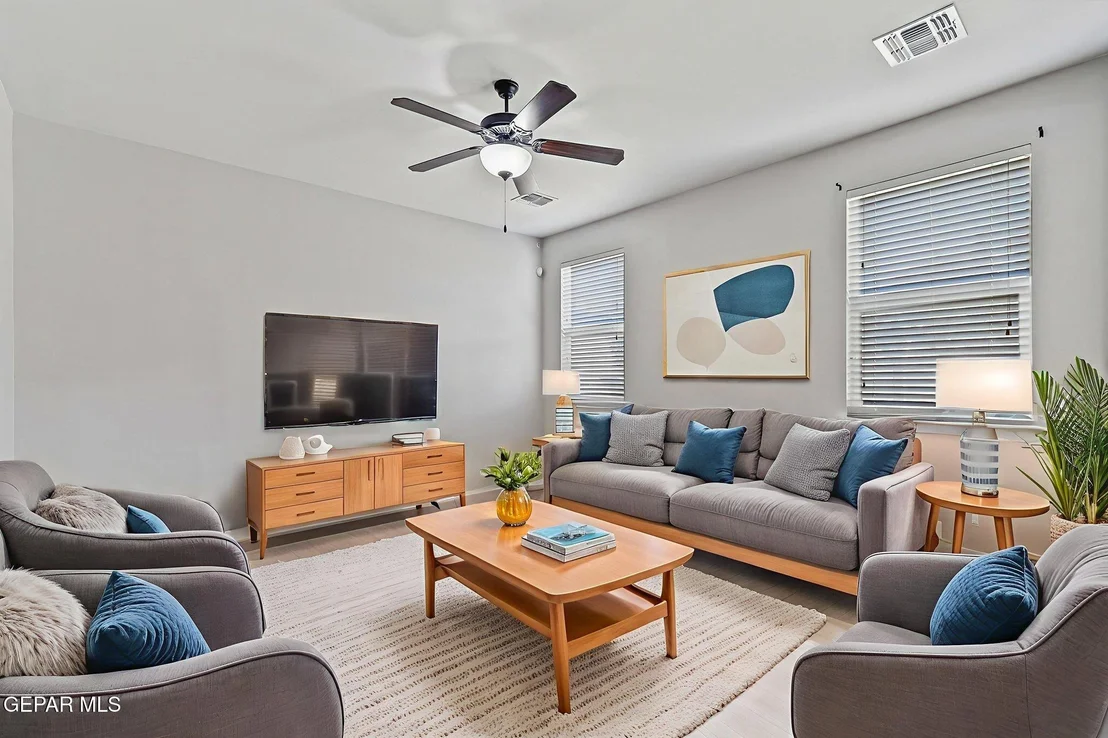 Photo of 7108 N North Skies