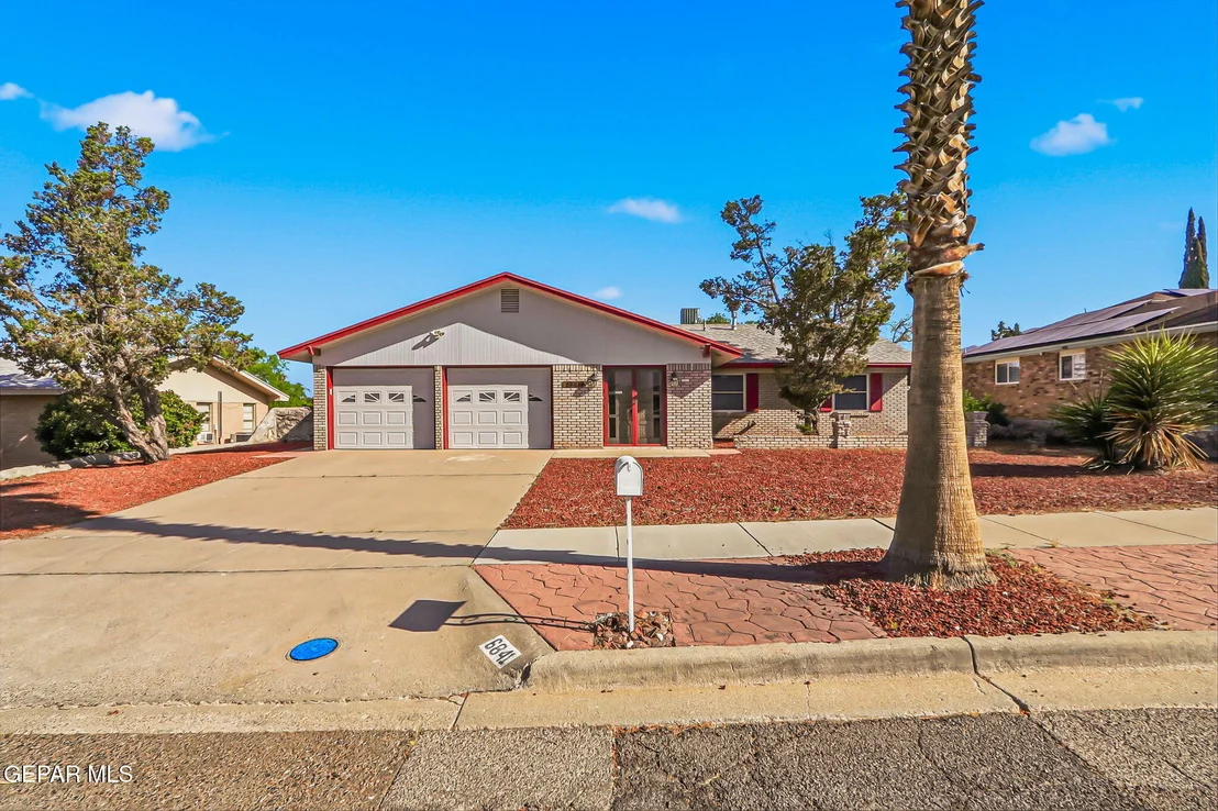 Photo of 6841 LA CADENA Drive