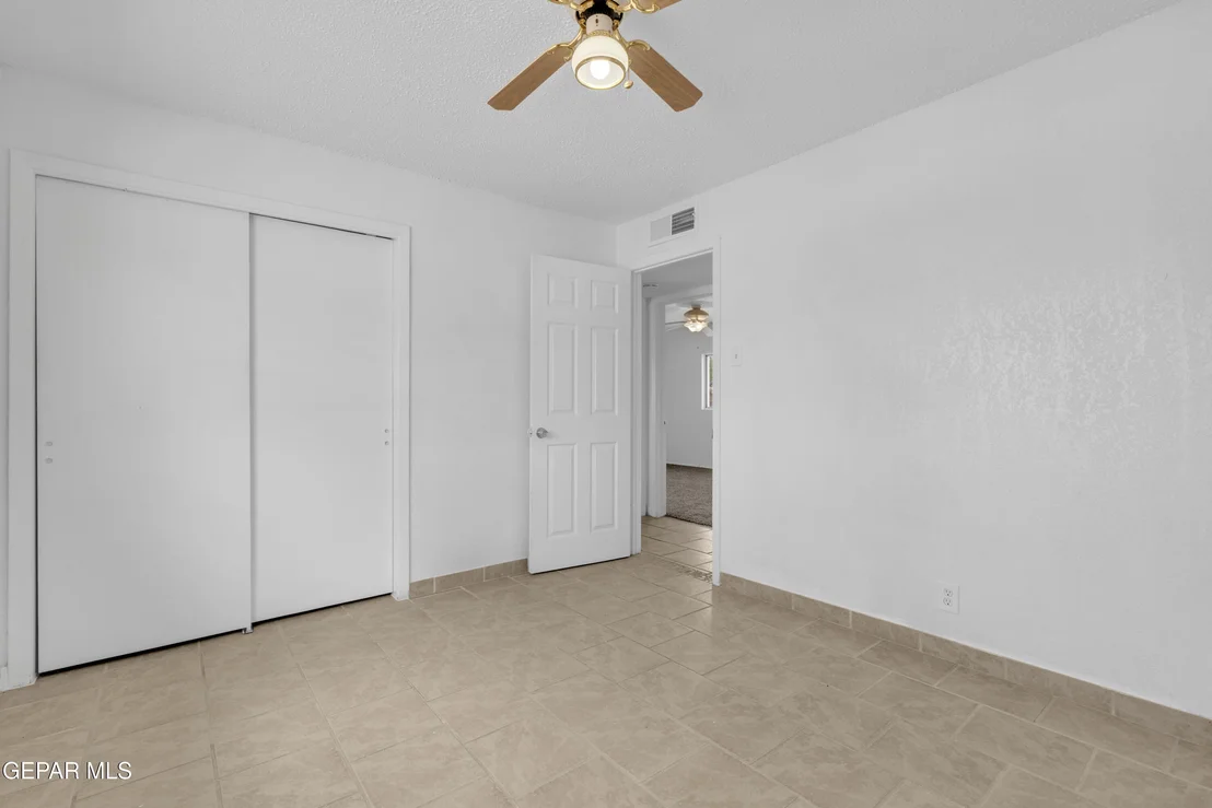 Photo of 6033 Isabella Drive