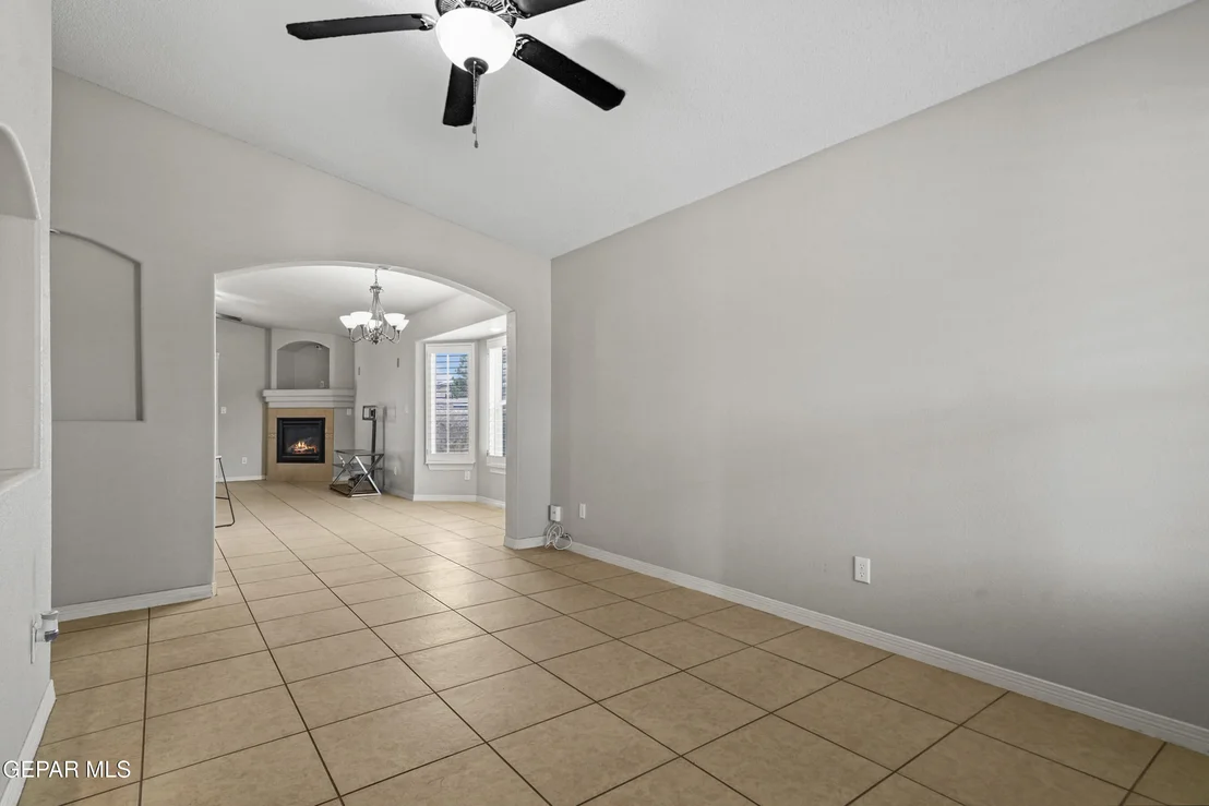 Photo of 3265 MAPLE POINT Drive