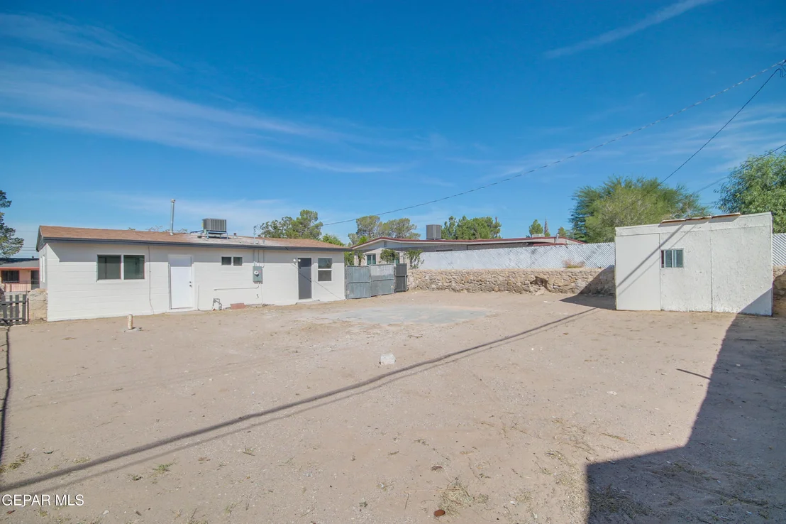 Photo of 812 SANTA BARBARA Drive