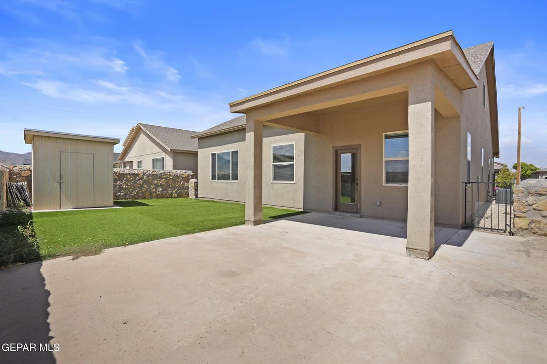 Photo of 6012 HIDDEN ACRES Drive