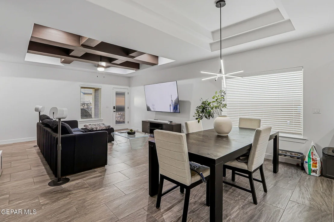 Photo of 7404 NORTE VALLEY Lane