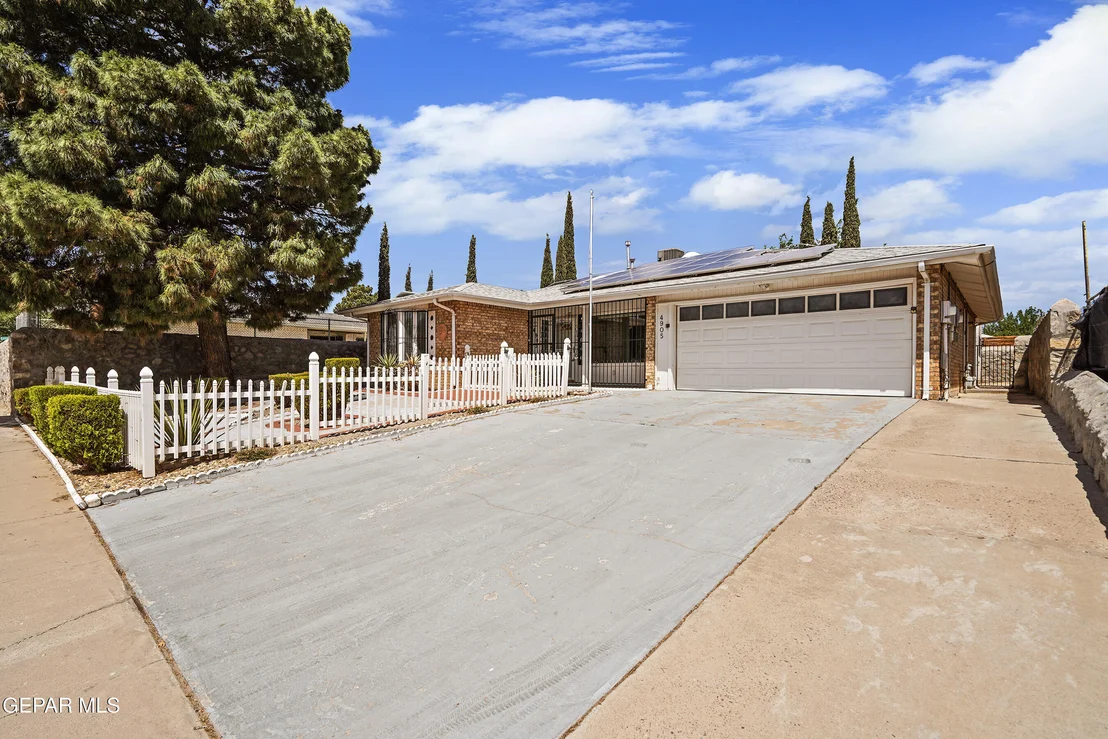 Photo of 4905 Round Rock Drive