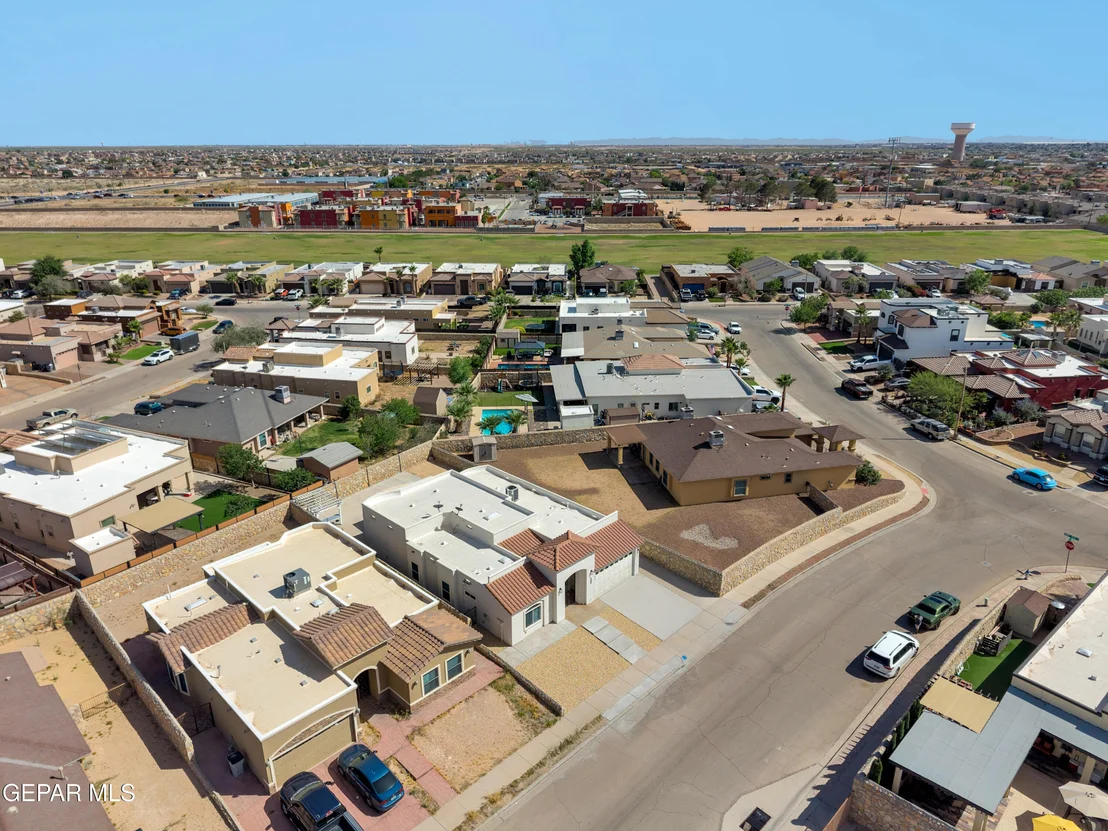 Photo of 3040 STORMY POINT Drive