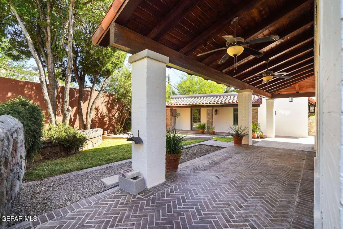Photo of 1232 GALLOWAY Drive