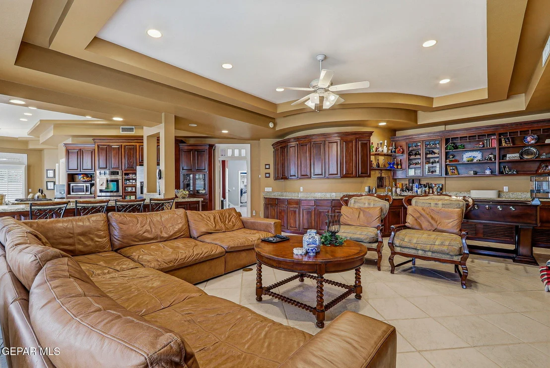 Photo of 5806 DIAMOND POINT Circle