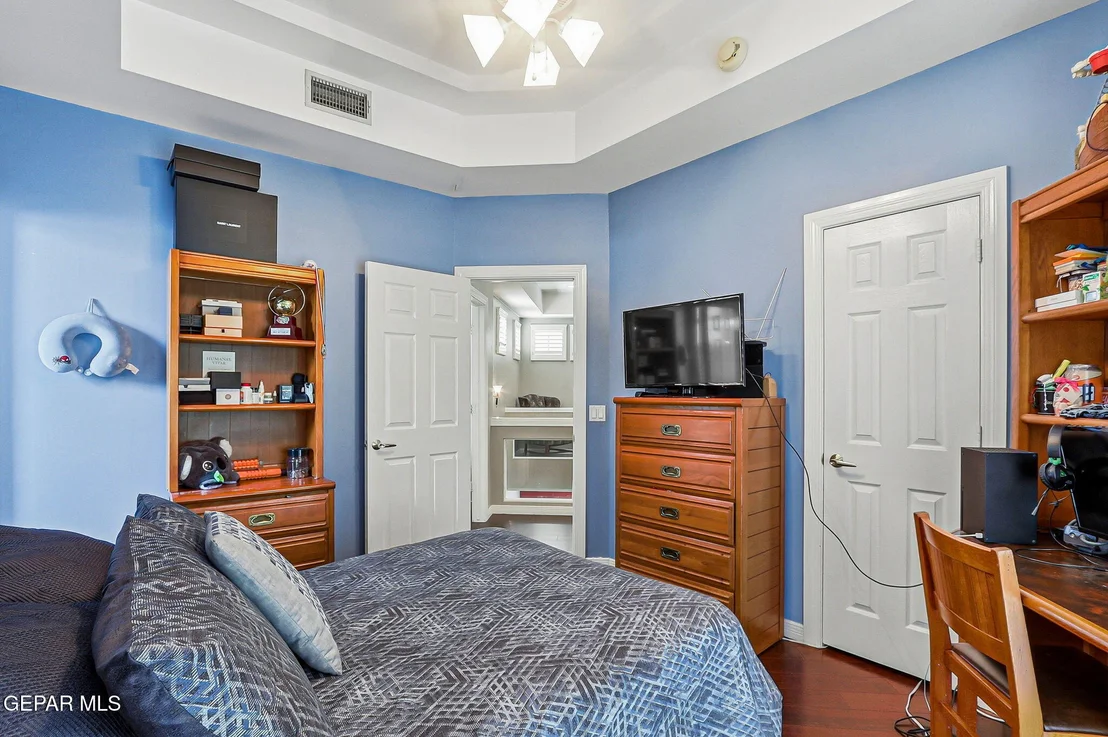 Photo of 5806 DIAMOND POINT Circle
