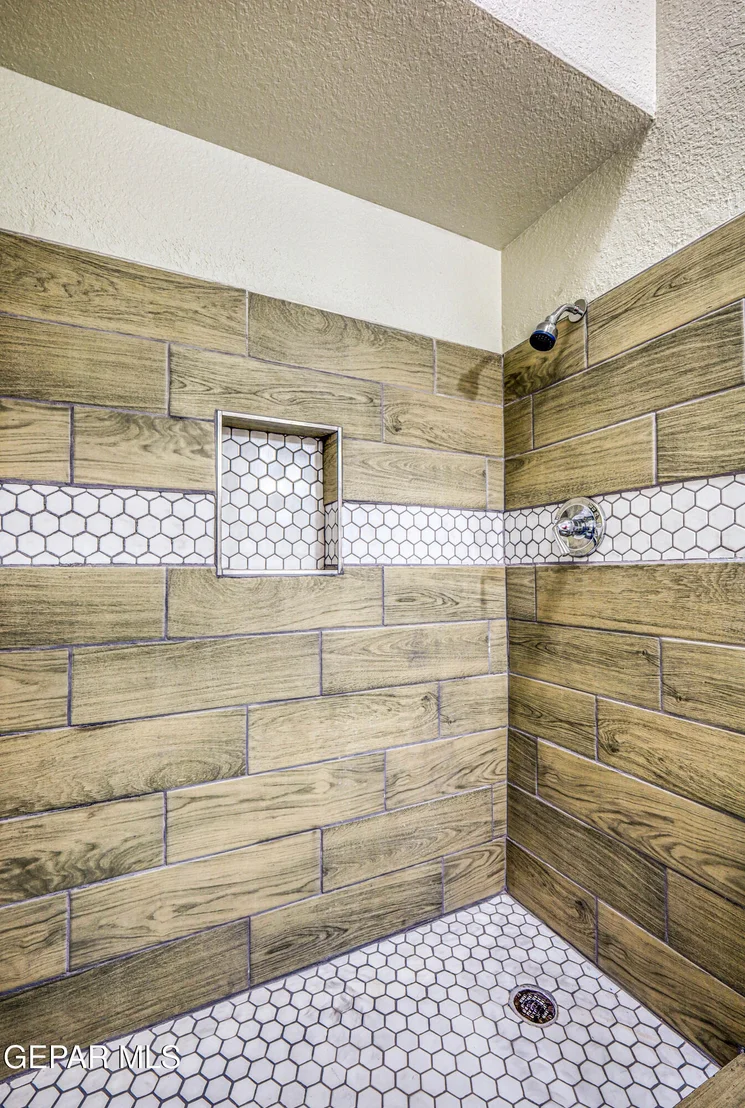 Photo of 4883 Maureen Circle
