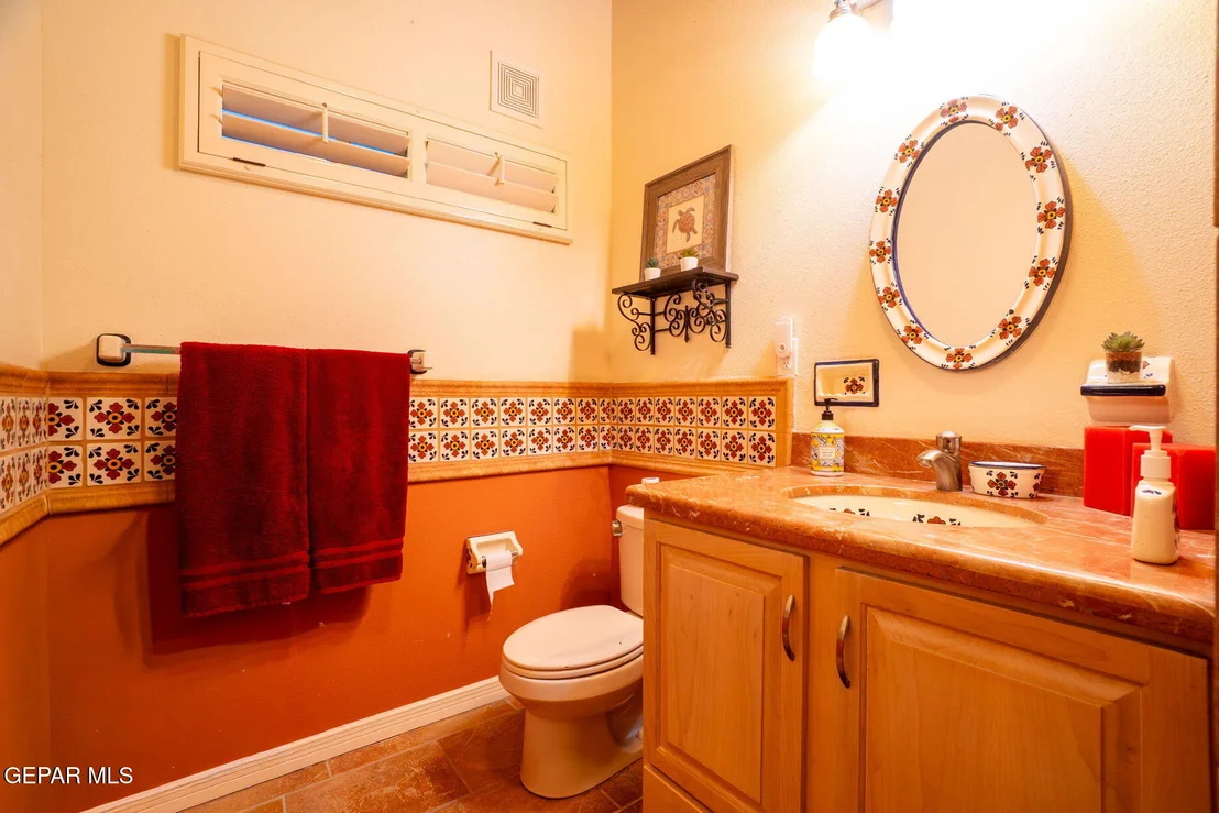 Photo of 5804 Sundale Road