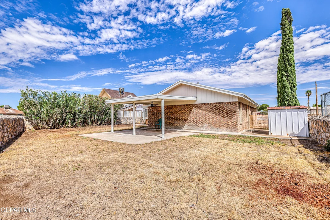 Photo of 11464 BOB MITCHELL Drive