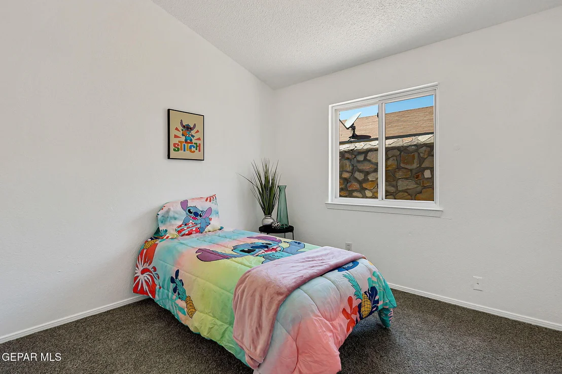 Photo of 9281 NOTTINGHAM Drive