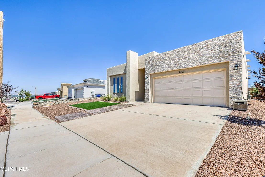 Photo of 7409 Enchanted Point Drive