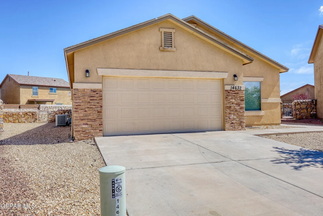 Photo of 14632 LIPIZZAN Court