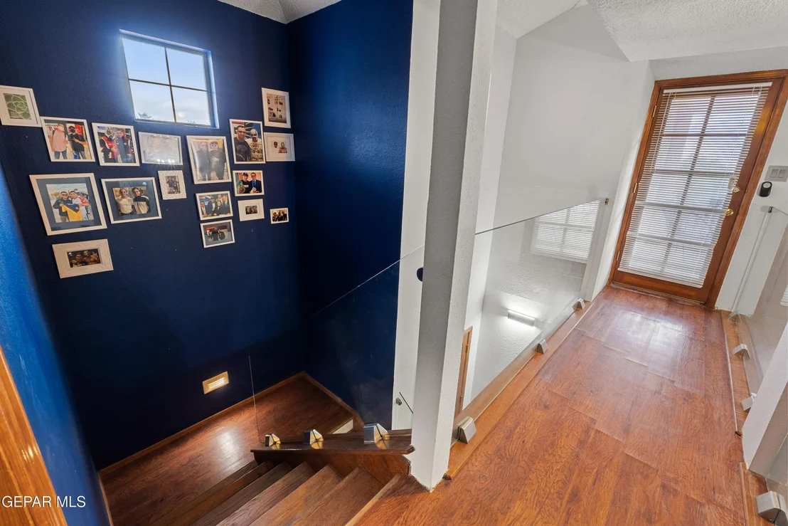 Photo of 6913 Crown Ridge Drive