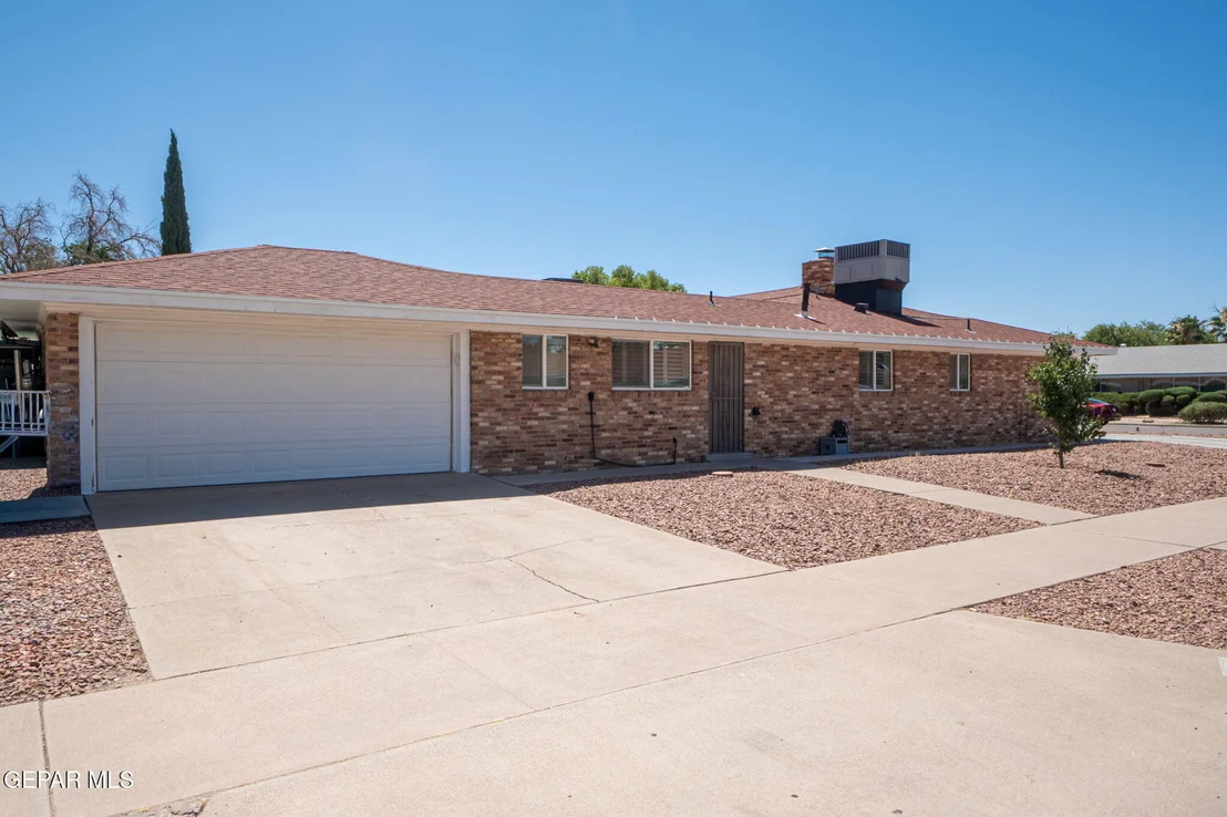 Photo of 9707 DARWAY Drive