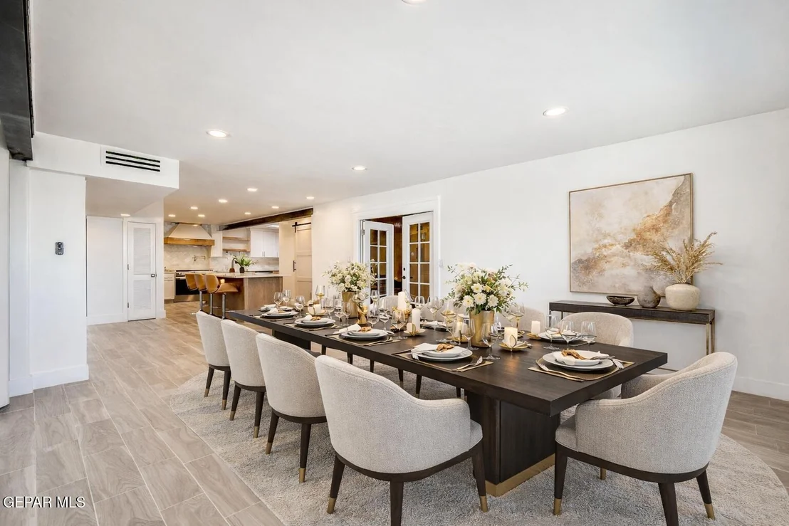 Photo of 704 MCKELLIGON Drive