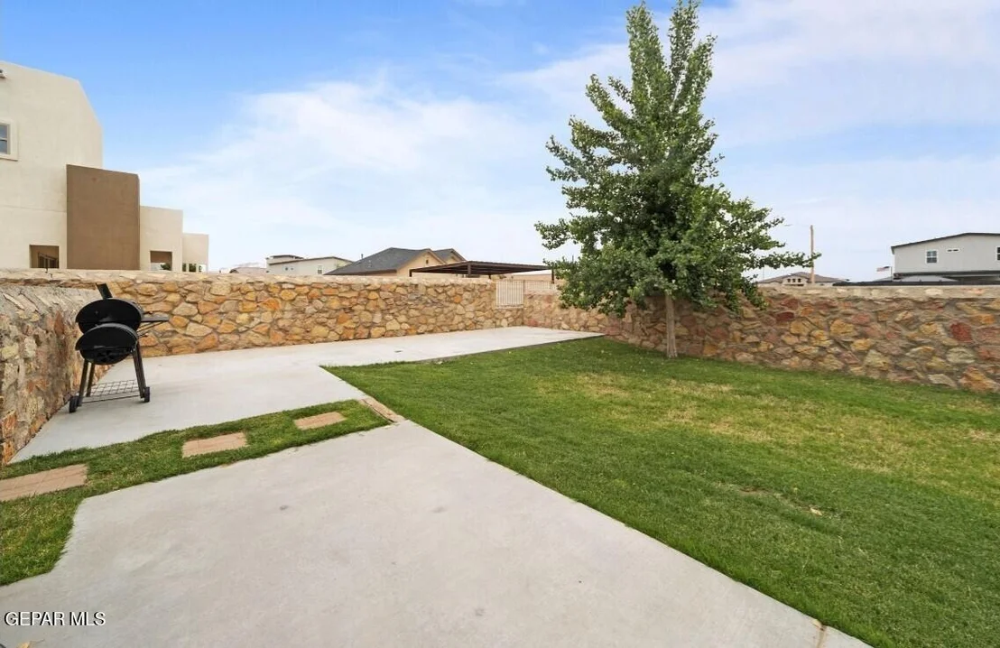 Photo of 968 WILLOW RIVER Drive
