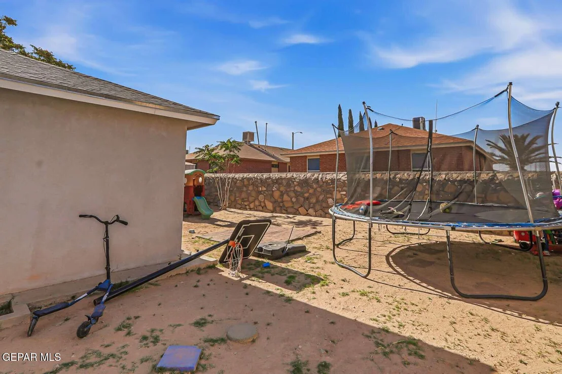 Photo of 5979 VALLE DEL SOL Drive