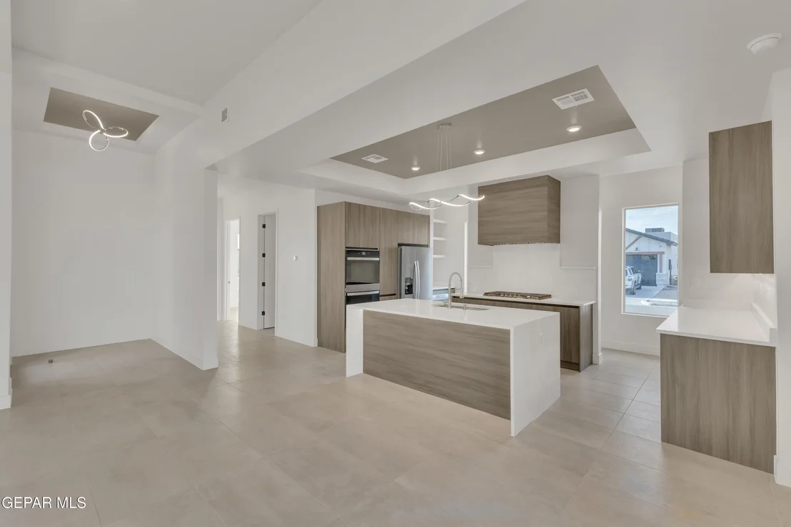 Photo of 1364 COSTANZO Place