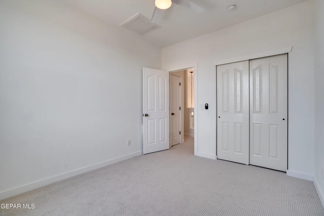 Photo of 3132 Lookout Point Drive