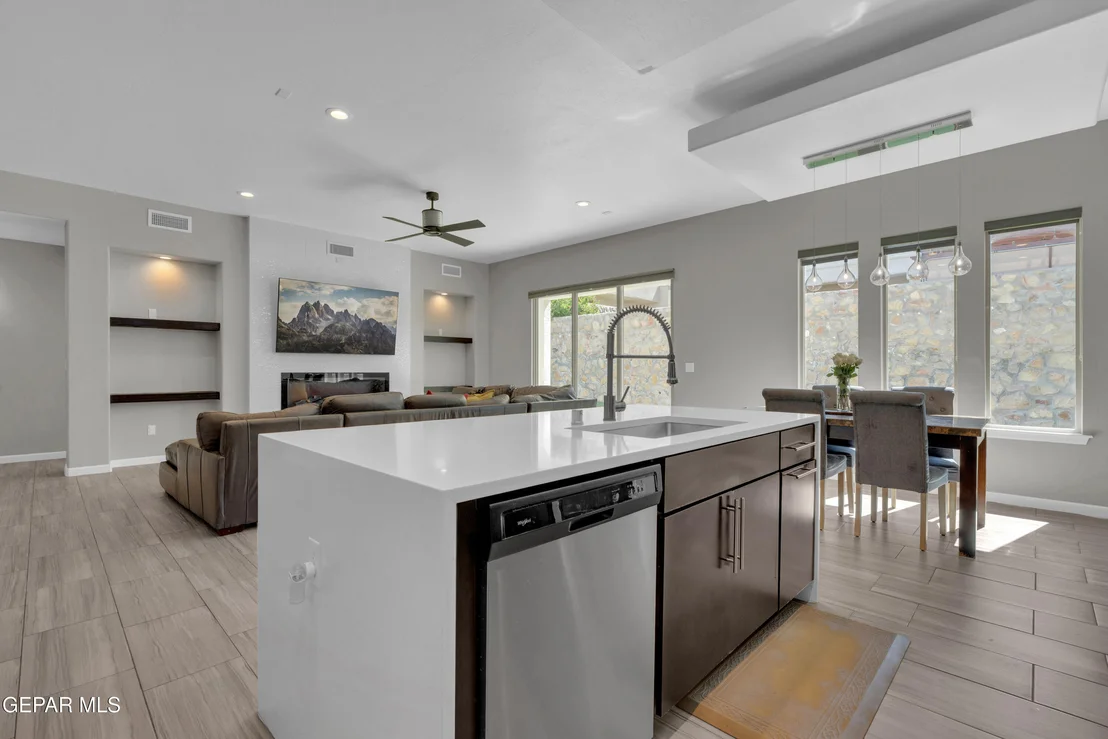 Photo of 1256 DESERT NIGHT Street