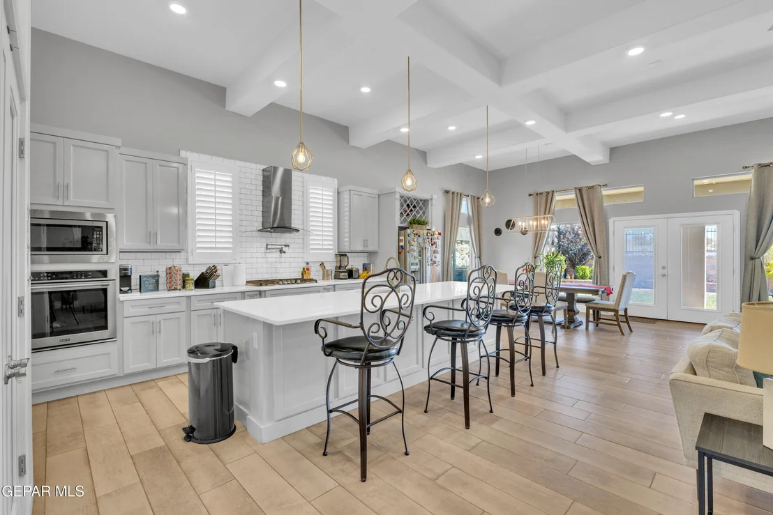 Photo of 858 AIRSHIP Place