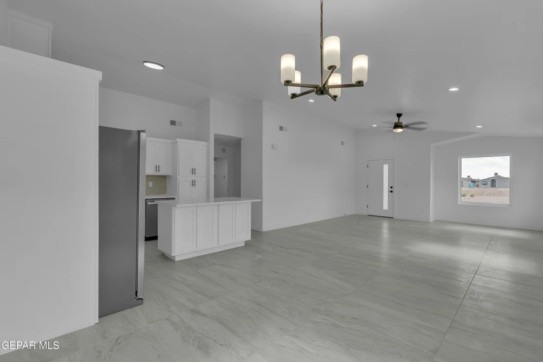 Photo of 3816 Perspective Street