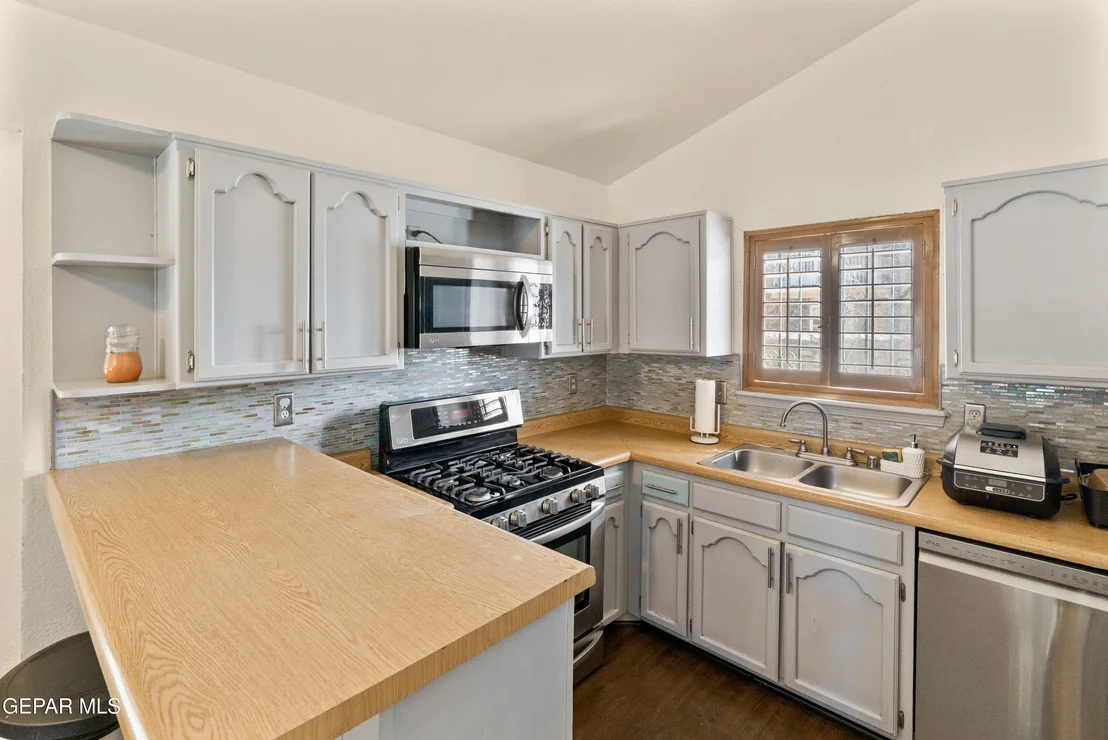 Photo of 1749 ALAN SHEPARD Lane