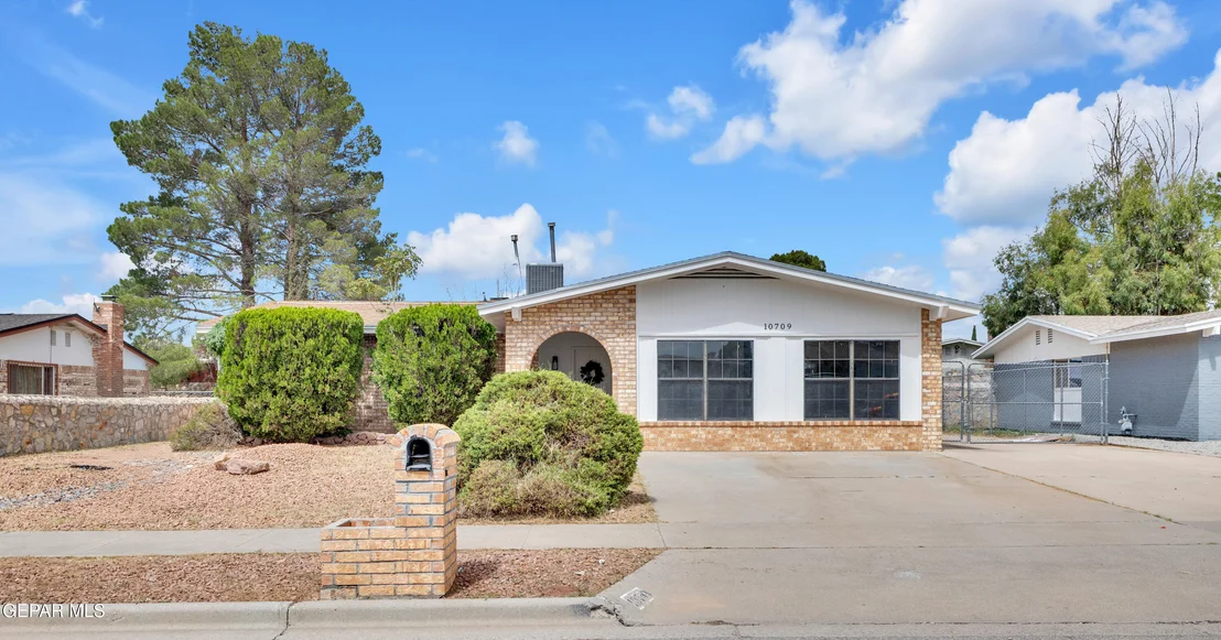 Photo of 10709 miller barber Drive