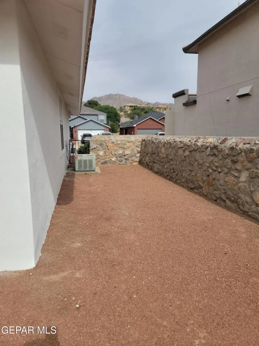 Photo of 1305 TRAIL RIDGE Drive